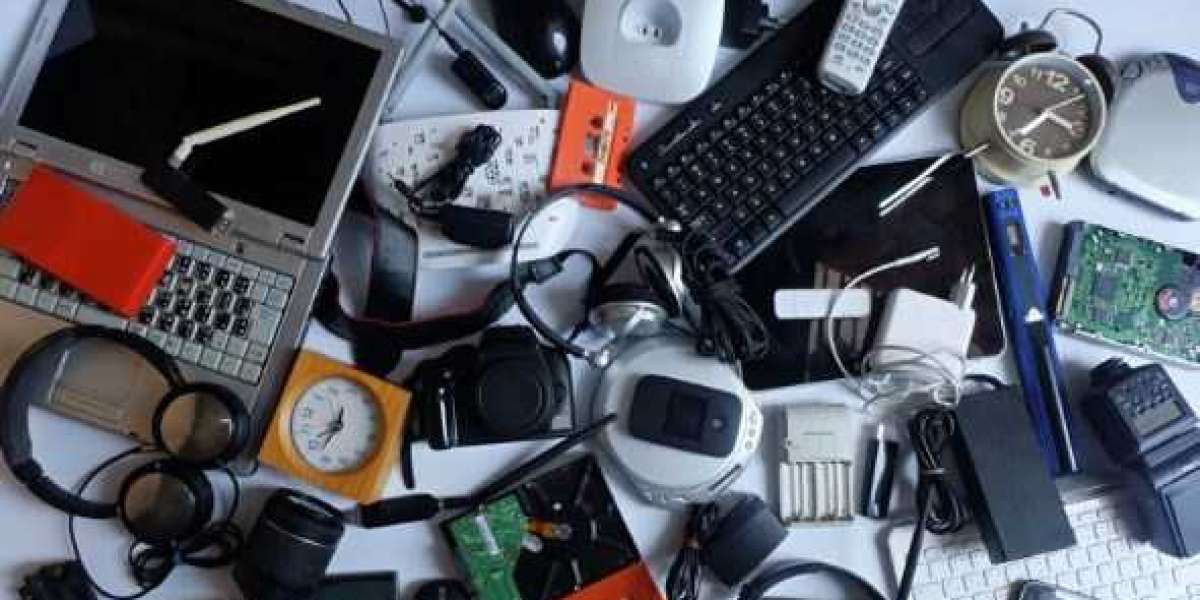 E-Scrap Pioneers: Navigating E-Waste Challenges with Koscove E-Waste in India